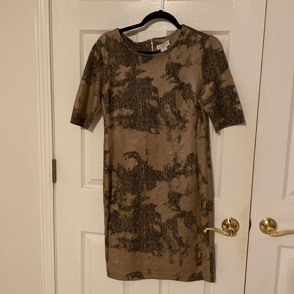 CARMEN Size Small. Never worn